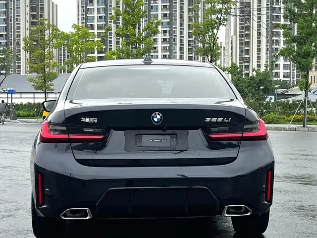 BMW 3 Series — Фото автомобиля 13