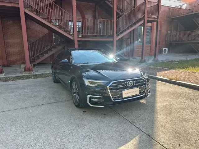 Audi A6L — Фото автомобиля 3