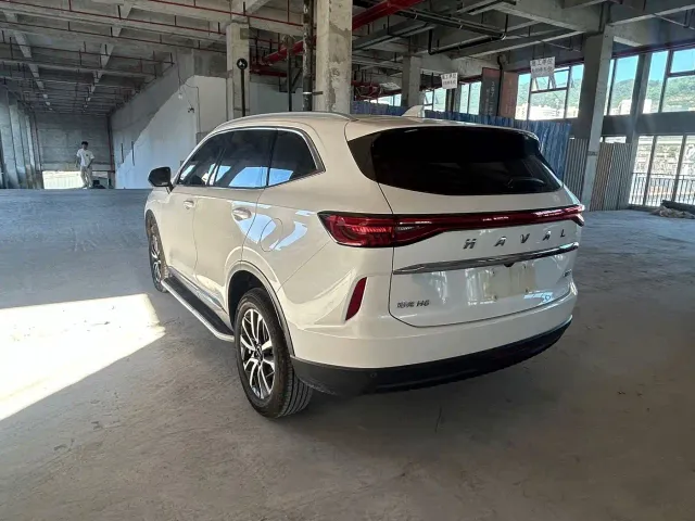 Haval H6 — Фото автомобиля 8
