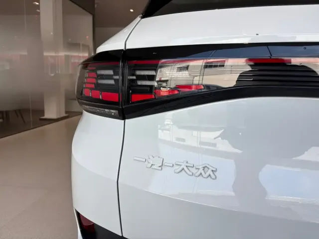 Volkswagen ID.4 Crozz — Фото автомобиля 12