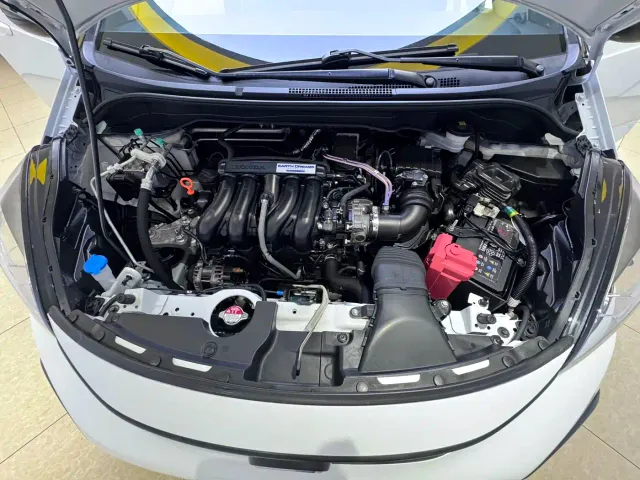 Honda Fit — Фото автомобиля 8