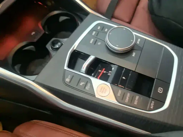 BMW 3 Series — Фото автомобиля 13