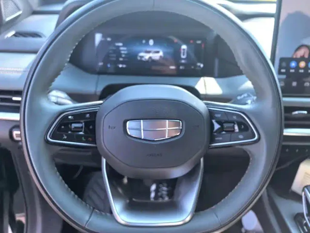 Geely Haoyue L — Фото автомобиля 14