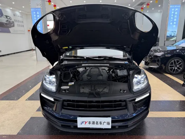 Porsche Macan — Фото автомобиля 26