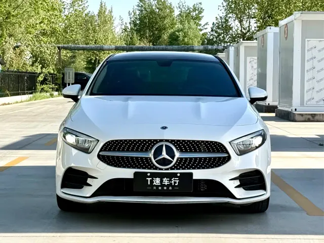 Mercedes-Benz A-Class — Фото автомобиля 2
