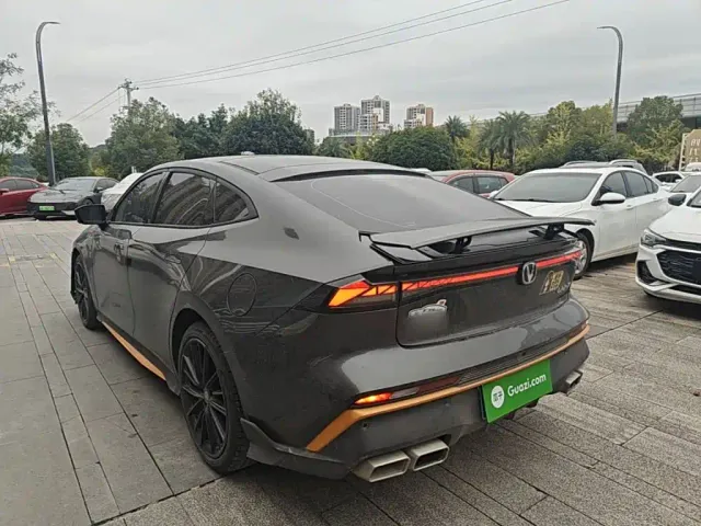 Changan UNI-V — Фото автомобиля 4