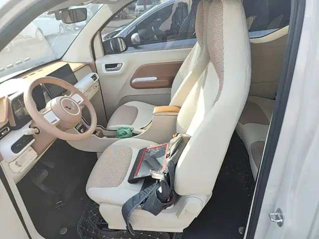 Wuling Hongguang Mini EV — Фото автомобиля 14