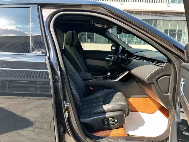 Land Rover Range Rover Velar — Фото автомобиля 12