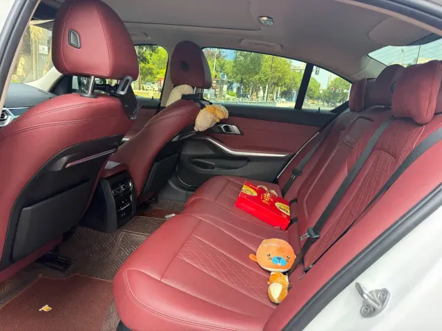 BMW 3 Series — Фото автомобиля 6