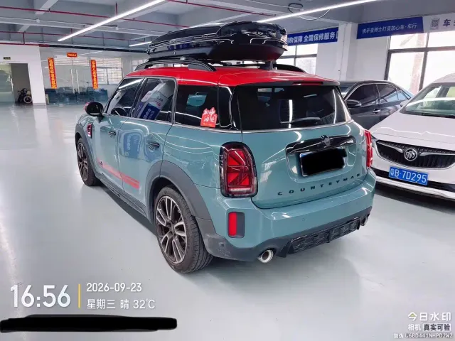 MINI MINI JCW COUNTRYMAN 2023 2.0T JOHN COOPER WORKS — Фото автомобиля 4