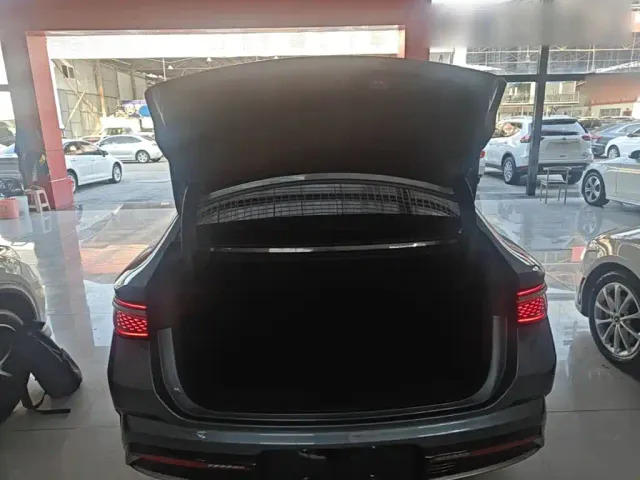 BYD Seal — Фото автомобиля 18
