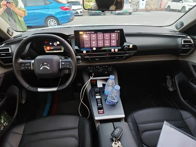 Citroen C5 X — Фото автомобиля 5