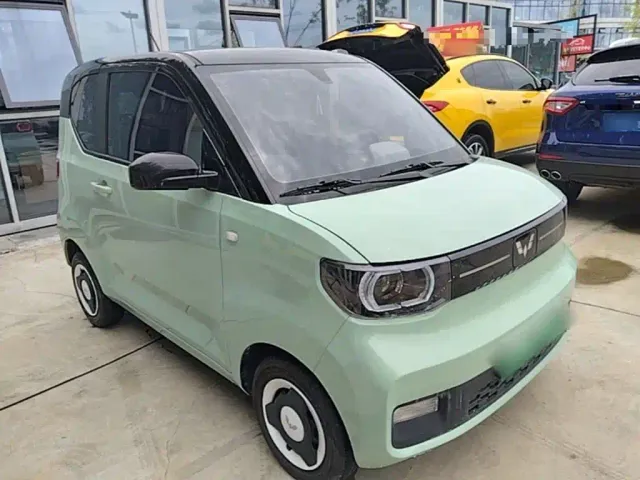Wuling Hongguang Mini EV — Фото автомобиля 3