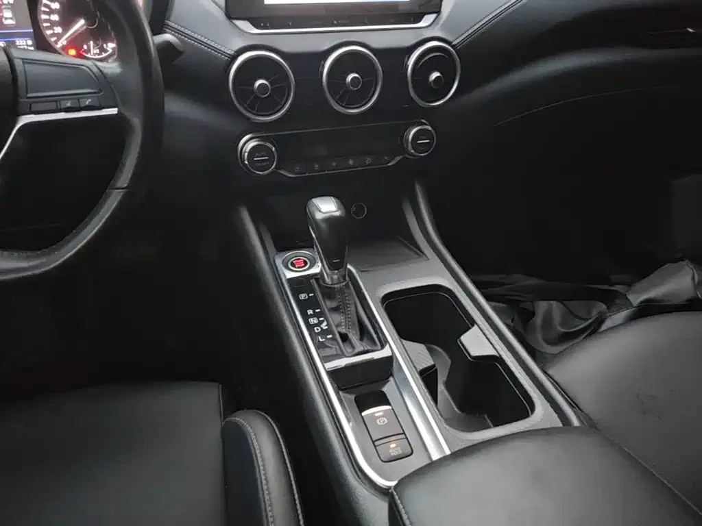Nissan Sylphy 2022 1.6L XL CVT Delight Edition — Фото автомобиля 13
