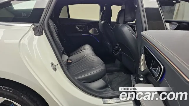 Mercedes-Benz EQS — Фото автомобиля 11