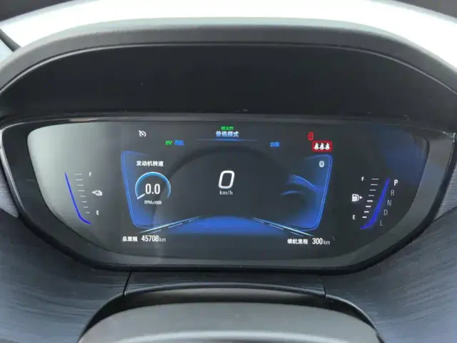 Buick Velite 6 — Фото автомобиля 14