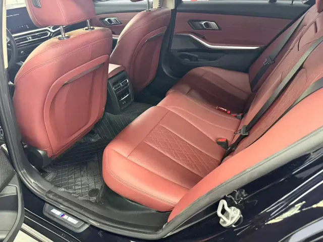 BMW 3 Series — Фото автомобиля 10