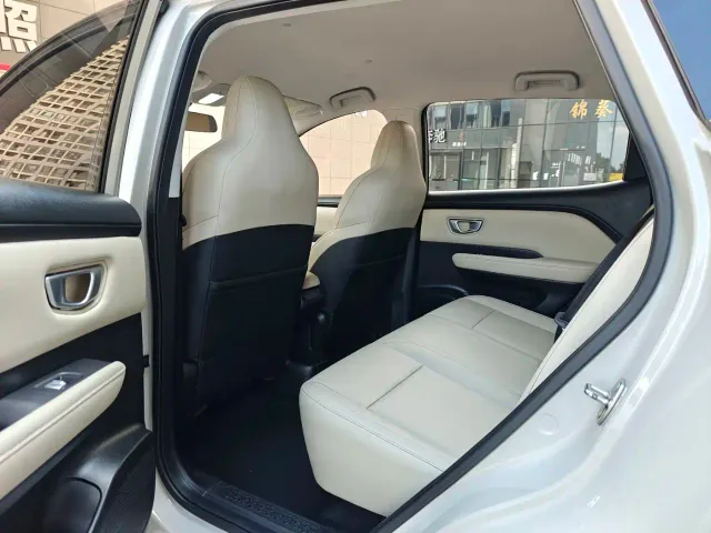 Wuling Binguo PLUS — Фото автомобиля 4