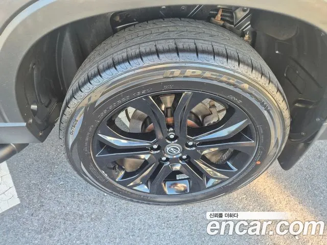 KG_Mobility_Ssangyong Rexton Новый Rexton Sport Khan Дизель 2.2 4WD — Фото автомобиля 17