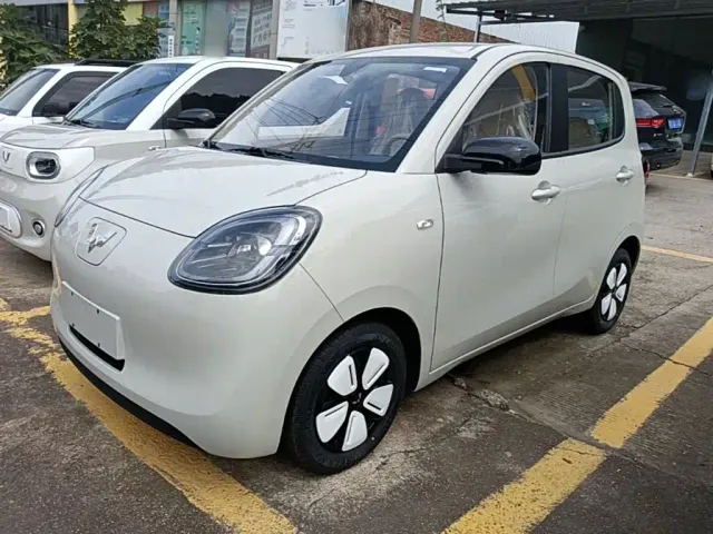 Фотография автомобиля — Wuling Hongguang Mini EV