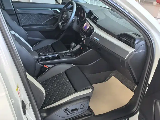 Audi Q3 — Фото автомобиля 16
