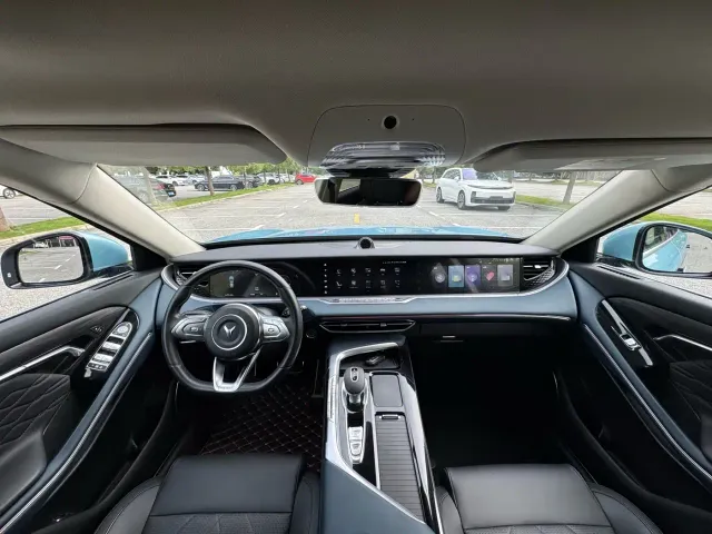 Voyah Auto VOYAH FREE 2021 2WD Standard Pure Electric Edition — Фото автомобиля 11