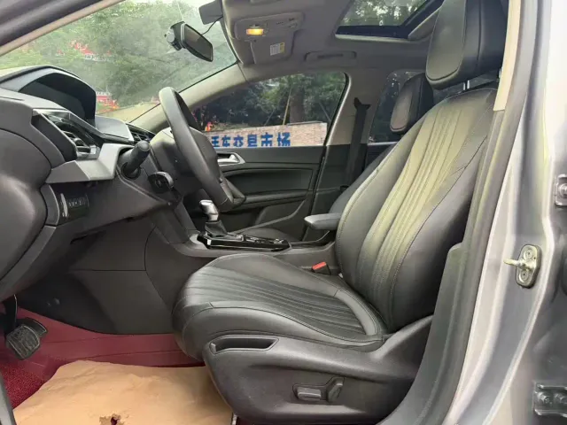 Peugeot 408 — Фото автомобиля 7
