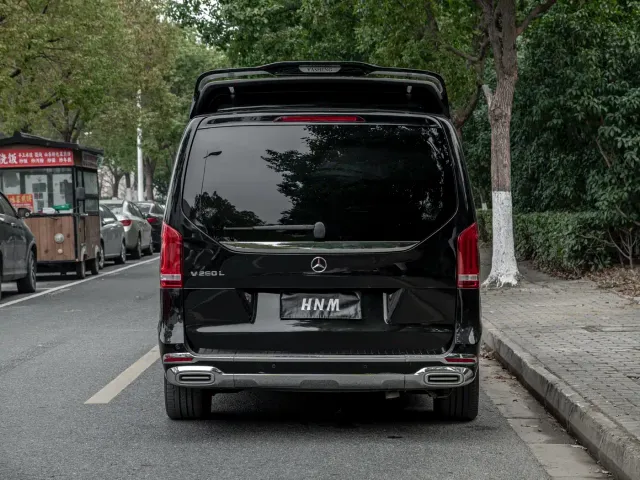 Mercedes-Benz V-Class — Фото автомобиля 5