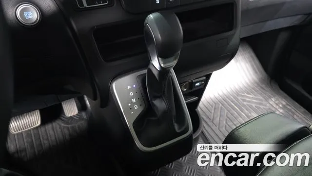 Hyundai Staria — Фото автомобиля 12