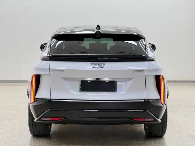 Cadillac Lyriq — Фото автомобиля 5