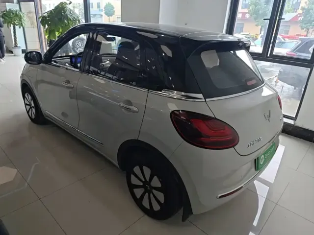 Wuling Bingo — Фото автомобиля 4