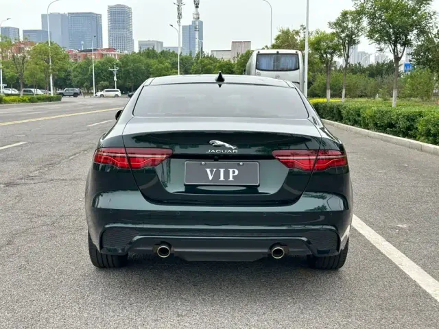 Jaguar XEL — Фото автомобиля 8