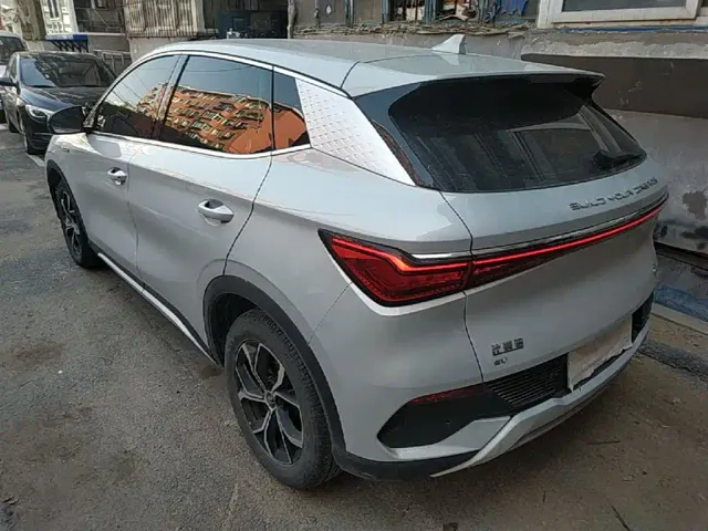 BYD Yuan PLUS — Фото автомобиля 4