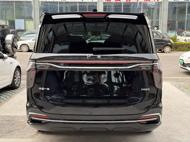 Hongqi HQ9 — Фото автомобиля 5