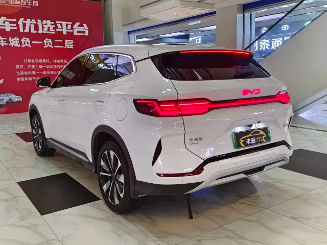 BYD Song PLUS — Фото автомобиля 25