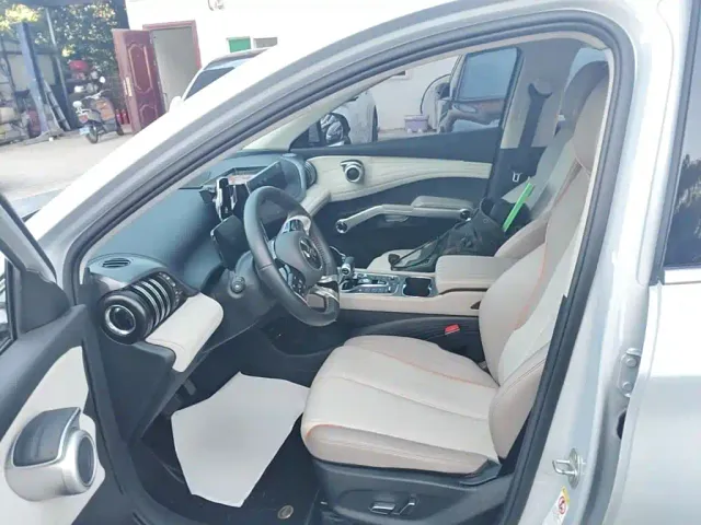 BYD Yuan PLUS — Фото автомобиля 14