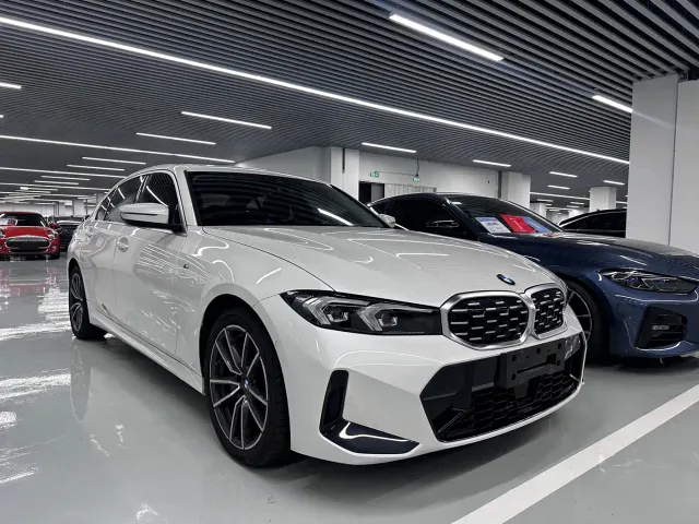 BMW 3 Series — Фото автомобиля 3