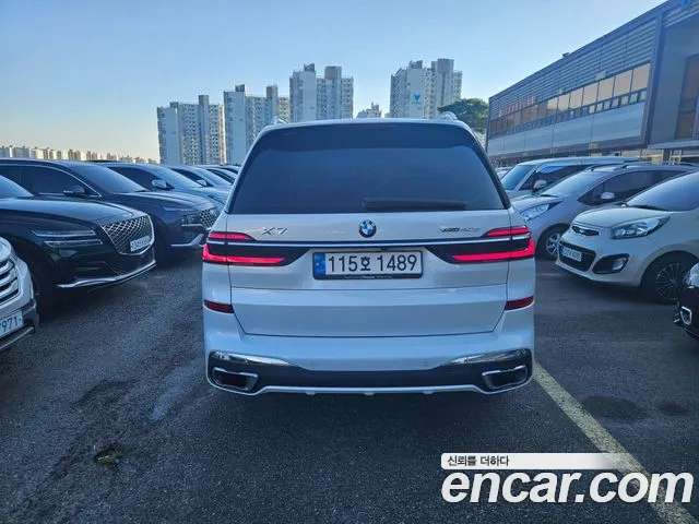 BMW X7 G07 — Фото автомобиля 4