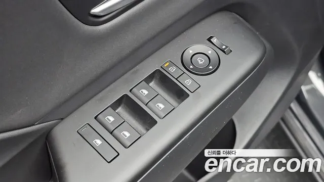 Hyundai Kona SX2 — Фото автомобиля 25