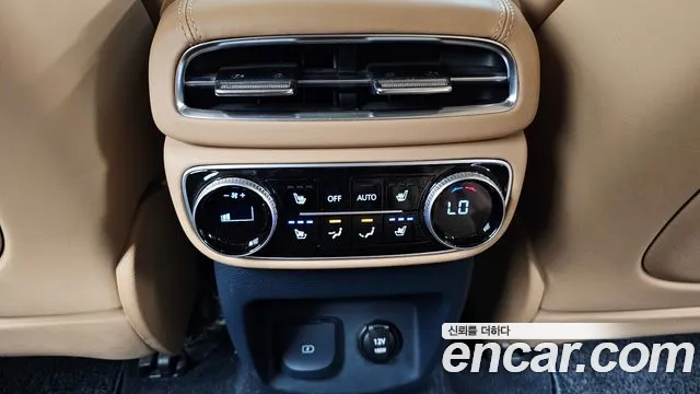 Genesis GV80 2.5T Бензин AWD — Фото автомобиля 18