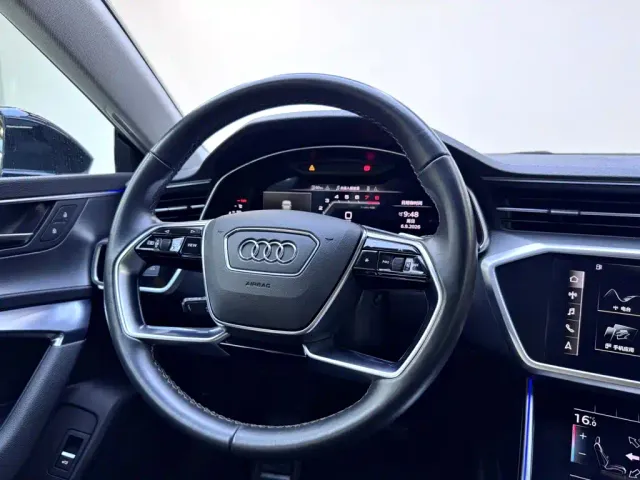 Audi A7L — Фото автомобиля 14