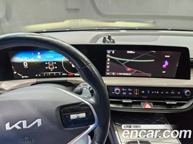 Kia K8 — Фото автомобиля 10