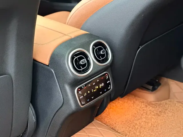 Mercedes-Benz GLC-Class — Фото автомобиля 11