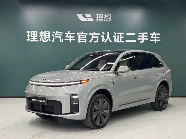 Фотография автомобиля — Li Auto L8