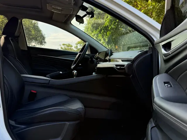 Changan Eado — Фото автомобиля 15