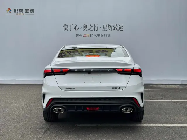 Geely Binrui — Фото автомобиля 5