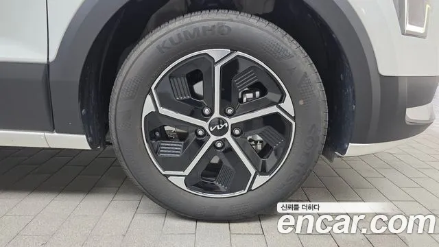 Kia Niro The All New Niro Prestige — Фото автомобиля 18
