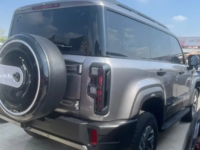 BAIC BJ40 — Фото автомобиля 8