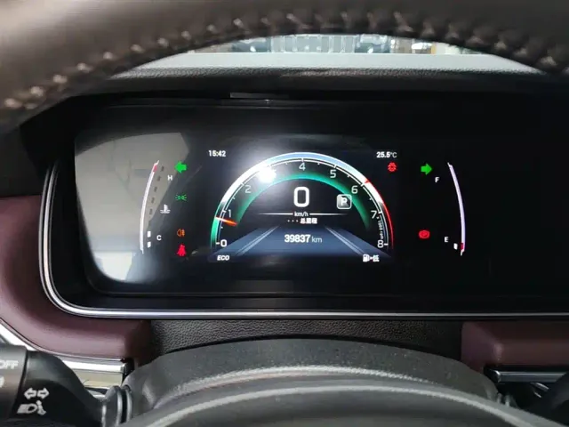 GAC Trumpchi M6 — Фото автомобиля 11