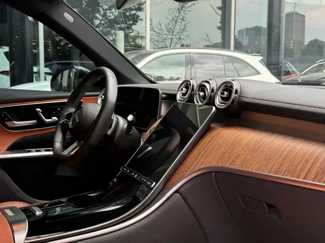 Mercedes-Benz GLC-Class — Фото автомобиля 28